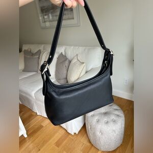 Vintage Coach Legacy Small Hobo Black #9059 NEVER USED